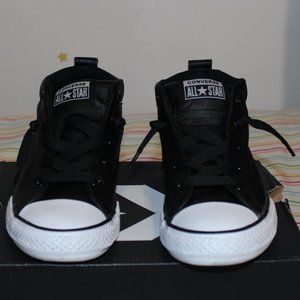 Converse Street Mid Black Sneakers Size 3 Juniors